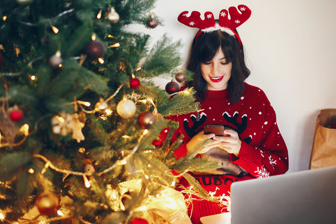 holidays - woman texting